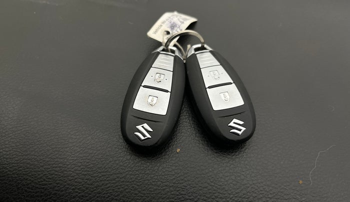 2018 Maruti Baleno ALPHA PETROL 1.2, Petrol, Manual, 42,292 km, Key Close Up