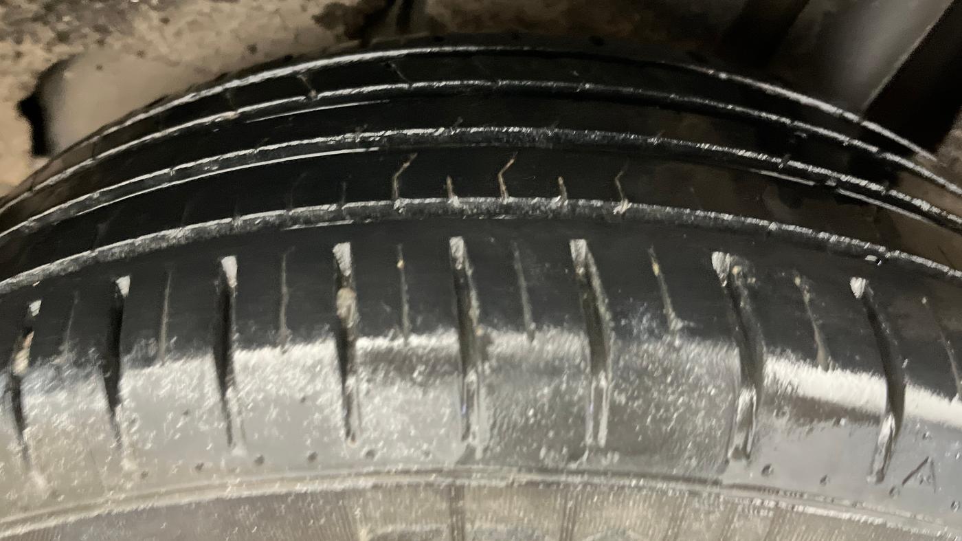2018 Maruti Baleno ALPHA PETROL 1.2, Petrol, Manual, 42,016 km, Left Rear Tyre Tread