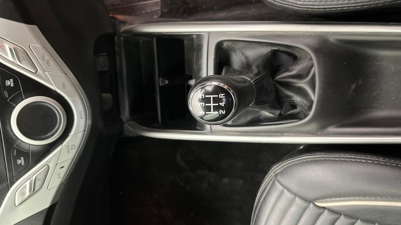 2018 Maruti Baleno ALPHA PETROL 1.2, Petrol, Manual, 42,016 km, Gear Lever