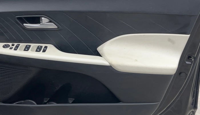 2024 Hyundai Verna SX 1.5 l MPI, Petrol, Manual, 31,078 km, Driver Side Door Panels Control
