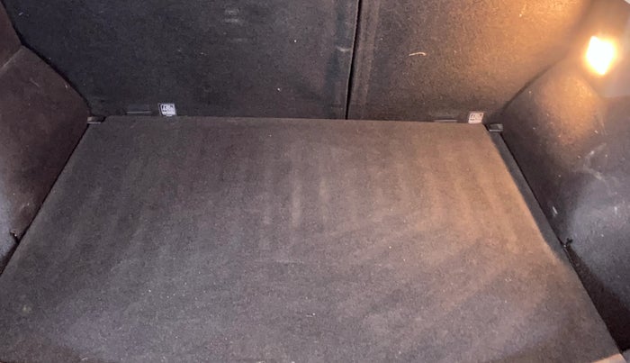 2022 MG ASTOR SHARP 1.5 CVT, Petrol, Automatic, 65,670 km, Boot Inside