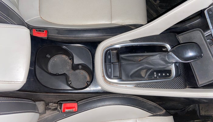 2022 MG ASTOR SHARP 1.5 CVT, Petrol, Automatic, 65,670 km, Gear Lever