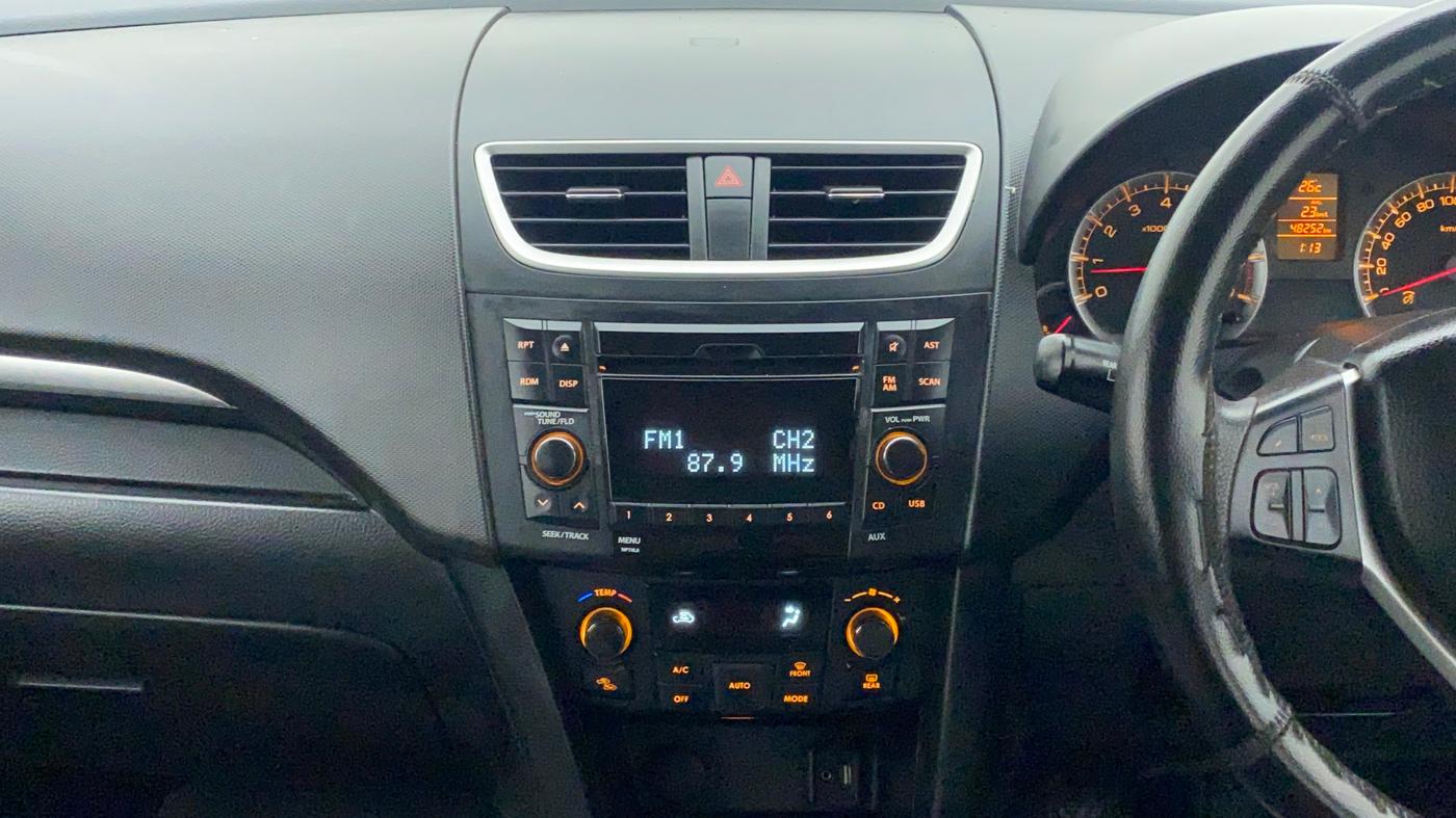 2012 Maruti Swift ZXI D, CNG, Manual, 48,375 km, Air Conditioner