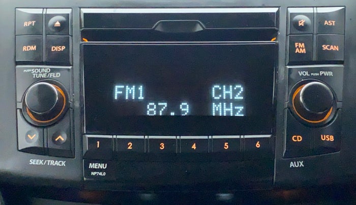 2012 Maruti Swift ZXI D, CNG, Manual, 48,375 km, Infotainment System