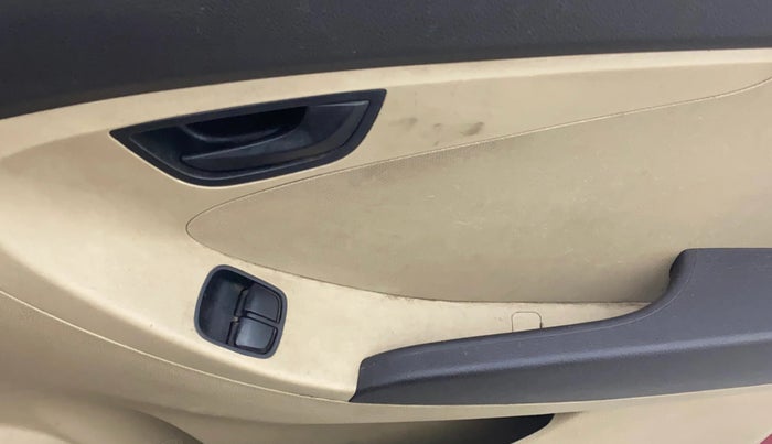 2015 Hyundai Eon ERA +, Petrol, Manual, 56,610 km, Driver Side Door Panels Control