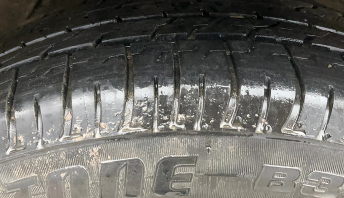 2016 Hyundai Creta S 1.6 PETROL, Petrol, Manual, 79,069 km, Right Rear Tyre Tread