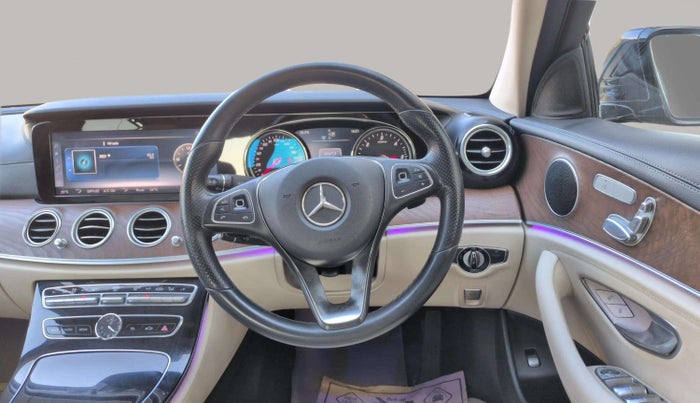 2017 Mercedes Benz E Class E 220 D, Diesel, Automatic, 45,820 km, Steering Wheel Close Up