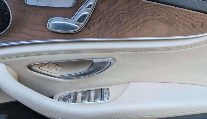 2017 Mercedes Benz E Class E 220 D, Diesel, Automatic, 45,820 km, Driver Side Door Panels Control