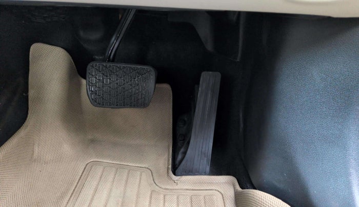 2017 Mercedes Benz E Class E 220 D, Diesel, Automatic, 45,820 km, Pedals