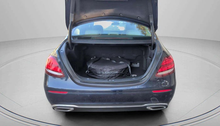 2017 Mercedes Benz E Class E 220 D, Diesel, Automatic, 45,820 km, Boot Door Open