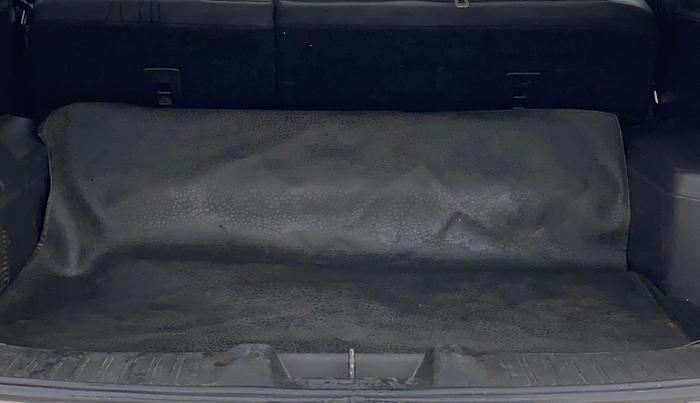 2019 MG HECTOR SMART 1.5 DCT PETROL, CNG, Automatic, 91,563 km, Boot Inside