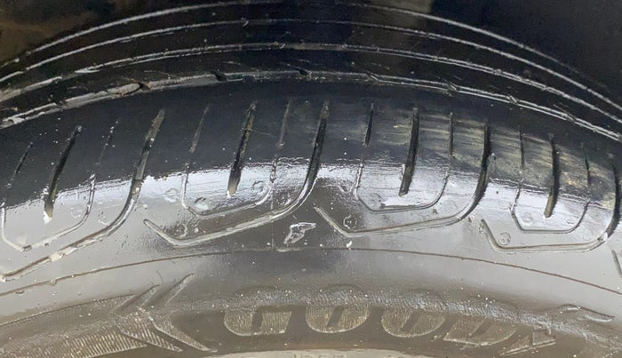 2023 MG ASTOR SUPER 1.5 MT, Petrol, Manual, 48,083 km, Right Rear Tyre Tread