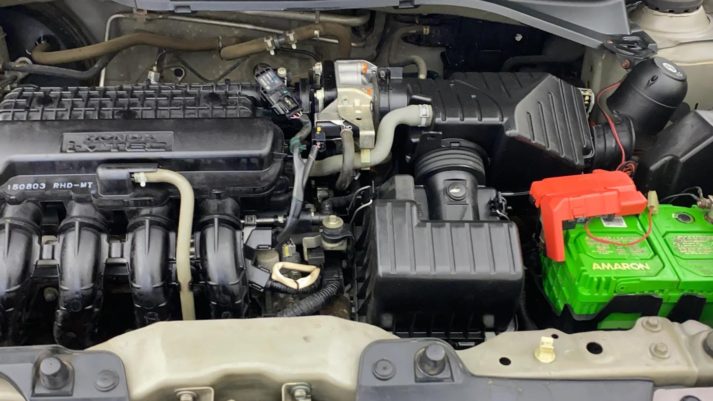 2015 Honda Brio E MT, Petrol, Manual, 69,450 km, Engine View - Left