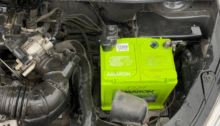 2014 Hyundai i10 MAGNA 1.1, Petrol, Manual, 10,574 km, Engine View - Left