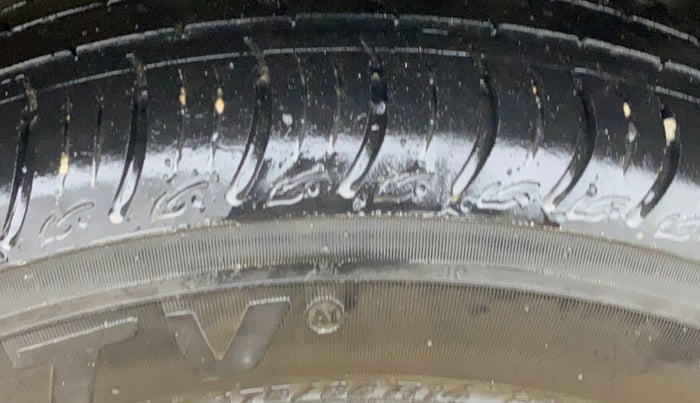 2023 Tata Tiago XZ PLUS CNG, CNG, Manual, 35,408 km, Left Rear Tyre Tread