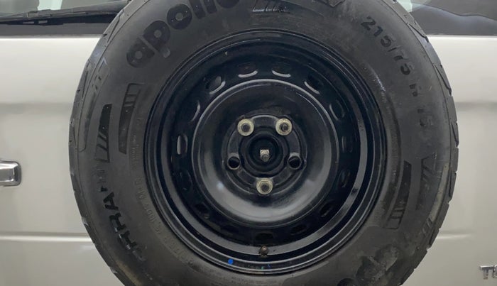 2015 Mahindra TUV300 T8, Diesel, Manual, 51,720 km, Spare Tyre