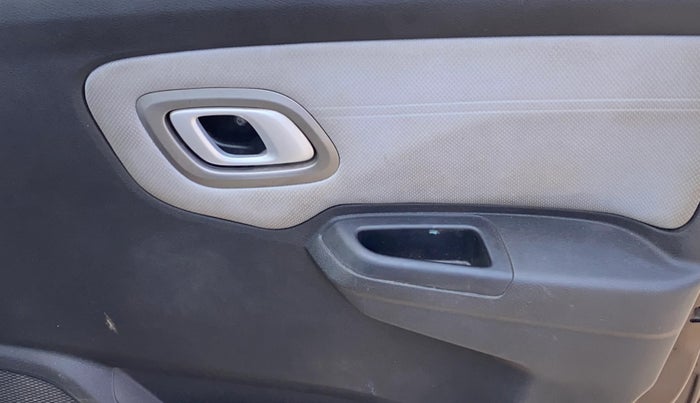 2021 Datsun Redi Go T(O), Petrol, Manual, 90,667 km, Driver Side Door Panels Control