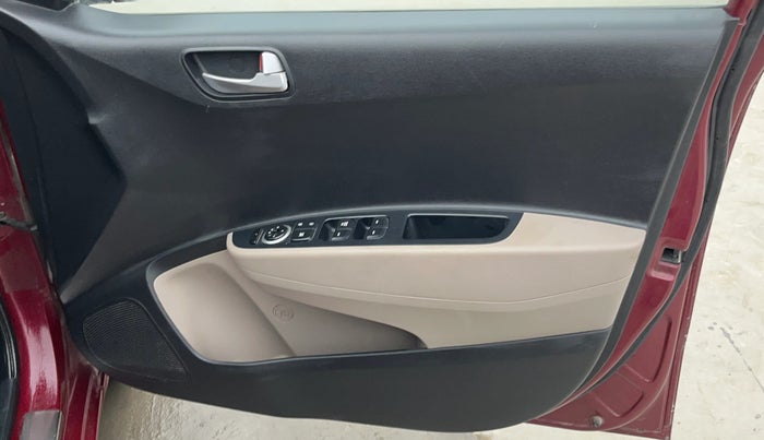 2015 Hyundai Grand i10 SPORTZ 1.2 KAPPA VTVT, Petrol, Manual, 41,028 km, Driver Side Door Panels Control