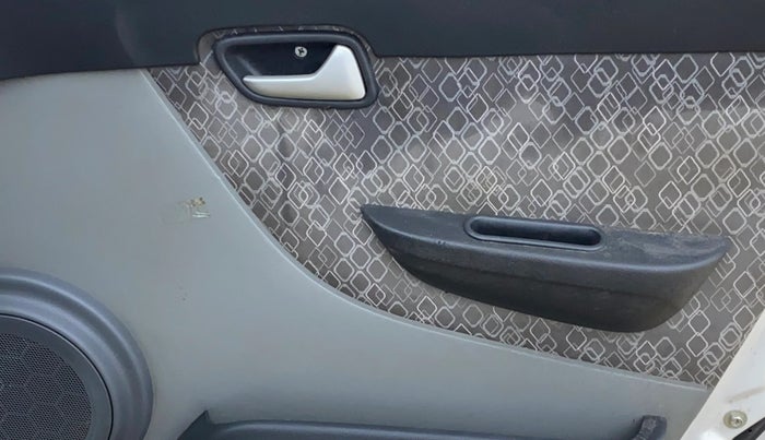 2018 Maruti Alto 800 LXI, Petrol, Manual, 37,168 km, Driver Side Door Panels Control