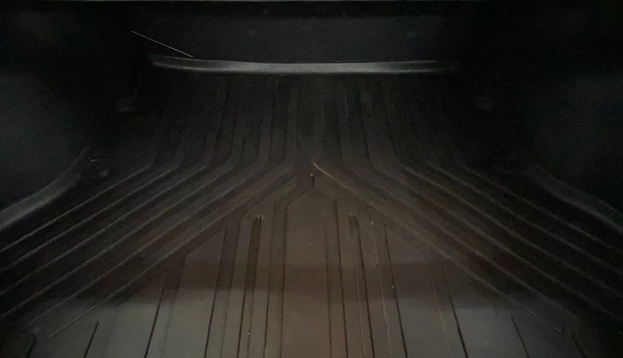 2023 Hyundai Verna SX (O) 1.5 MPI MT, Petrol, Manual, 33,081 km, Boot Inside