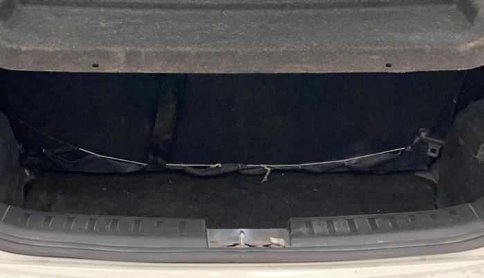 2013 Maruti Swift VXI, Petrol, Manual, 82,233 km, Boot Inside