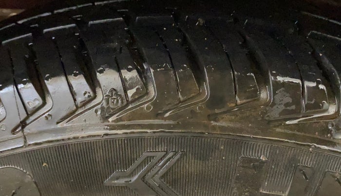 2018 Hyundai Eon ERA +, Petrol, Manual, 42,771 km, Right Rear Tyre Tread