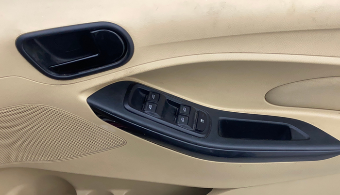 2019 Ford Figo Aspire TITANIUM PLUS 1.2 PETROL, Petrol, Manual, 44,482 km, Driver Side Door Panels Control