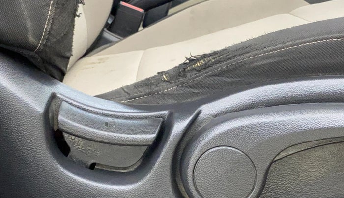 2014 Hyundai Elite i20 ASTA 1.2, Petrol, Manual, 36,806 km, Driver Side Adjustment Panel