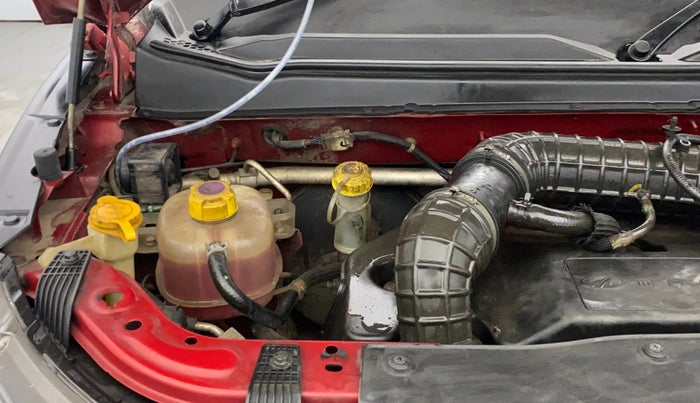 2017 Mahindra KUV 100 NXT K8 D 6 STR, Diesel, Manual, 84,353 km, Engine View - Right