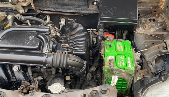 2020 Renault Kwid CLIMBER 1.0 (O), Petrol, Manual, 33,217 km, Engine View - Left