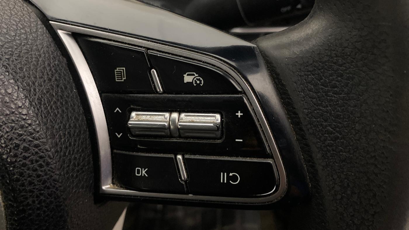 2022 KIA CARENS PRESTIGE PLUS 1.5 DIESEL 7 STR, Diesel, Manual, 1,15,064 km, Adaptive Cruise Control