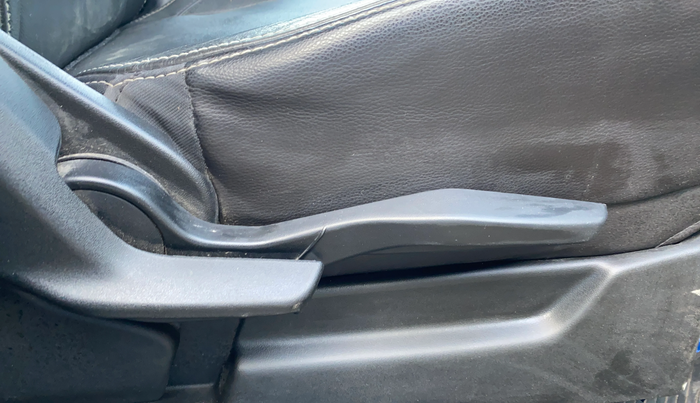 2022 Maruti XL6 ZETA AT, Petrol, Automatic, 23,299 km, Driver Side Adjustment Panel