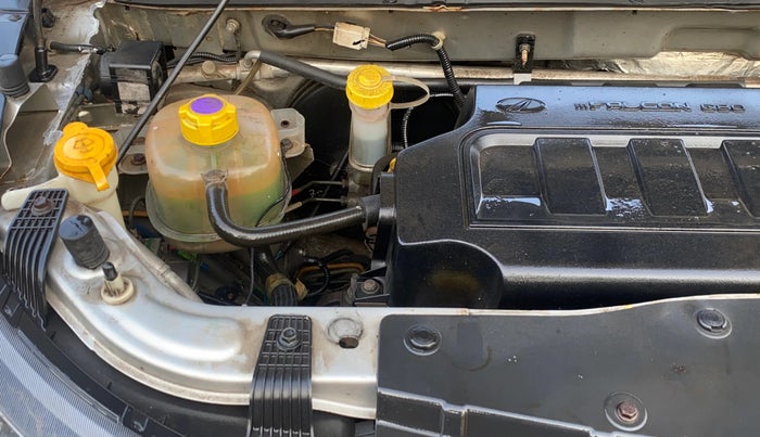 2017 Mahindra Kuv100 K8 5 STR, Petrol, Manual, 22,861 km, Engine View - Right