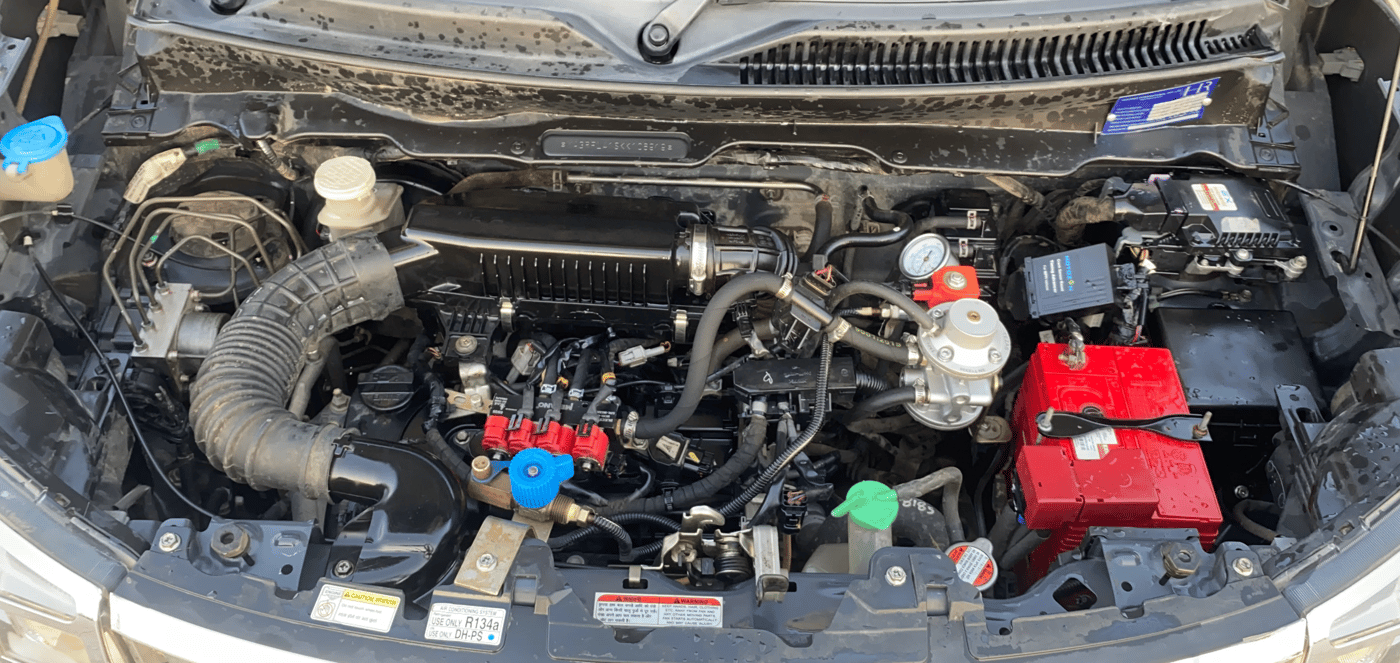 2019 Maruti S PRESSO VXI, CNG, Manual, 87,859 km, Engine View