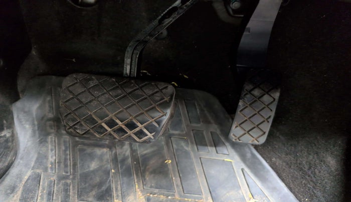 2023 Skoda SLAVIA STYLE 1.0L TSI AT, Petrol, Automatic, 45,216 km, Pedals