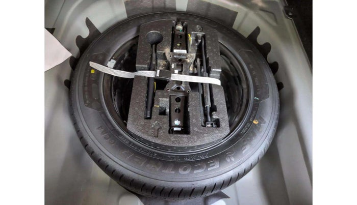 2023 Skoda SLAVIA STYLE 1.0L TSI AT, Petrol, Automatic, 45,216 km, Spare Tyre