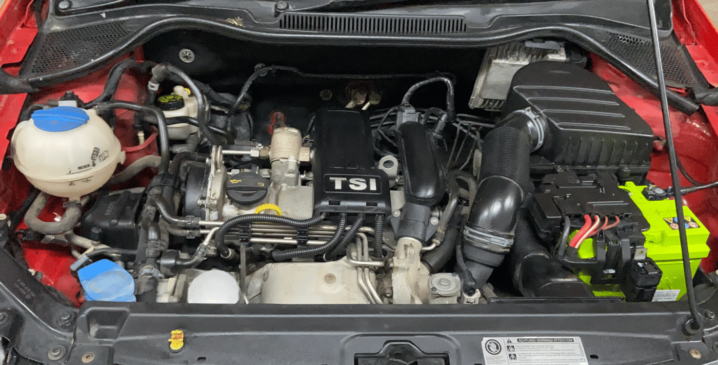 2016 Volkswagen Polo GT TSI AT, Petrol, Automatic, 1,29,229 km, Engine View