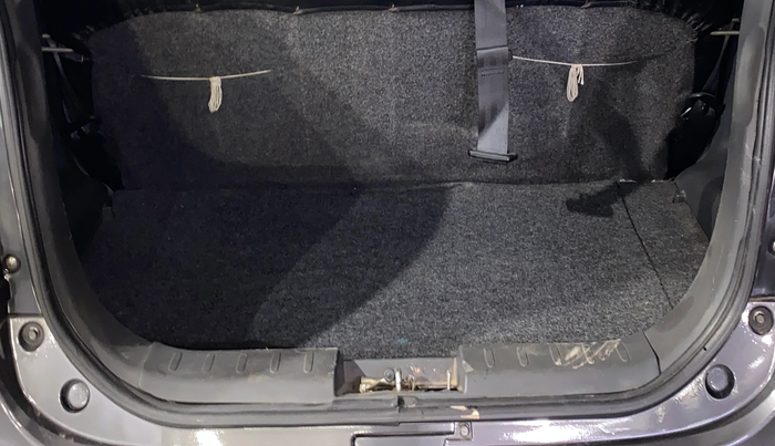 2018 Maruti Alto 800 LXI, Petrol, Manual, 24,767 km, Boot Inside