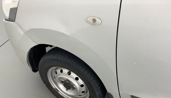 2011 Maruti Wagon R 1.0 LXI CNG, CNG, Manual, 42,228 km, Left fender - Slightly dented
