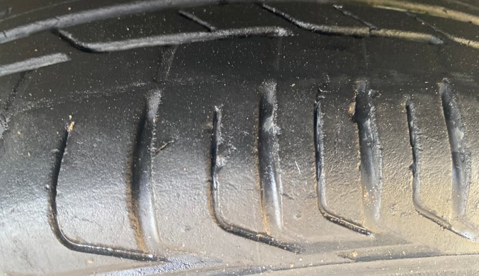 2020 KIA SONET GTX PLUS 1.0 DCT, Petrol, Automatic, 79,259 km, Left Front Tyre Tread