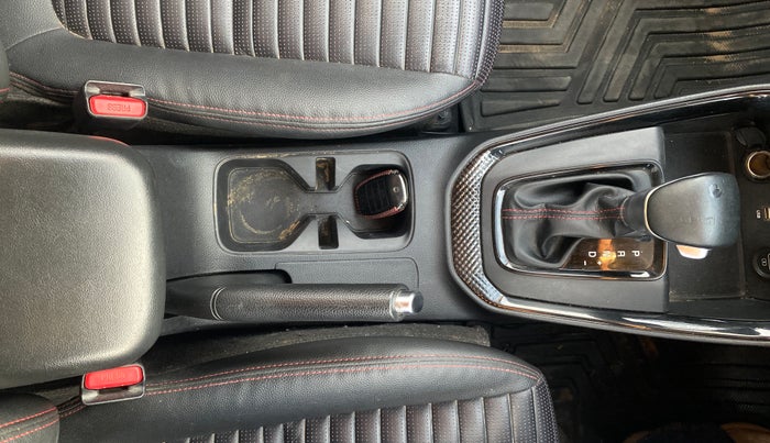 2020 KIA SONET GTX PLUS 1.0 DCT, Petrol, Automatic, 79,259 km, Gear Lever