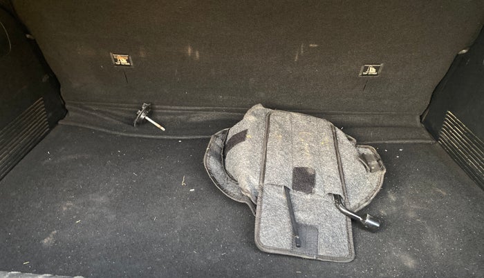 2020 KIA SONET GTX PLUS 1.0 DCT, Petrol, Automatic, 79,259 km, Boot Inside