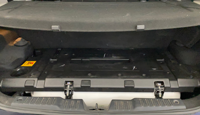 2024 Tata ALTROZ XZ PLUS SUNROOF CNG, CNG, Manual, 36,008 km, Boot Inside