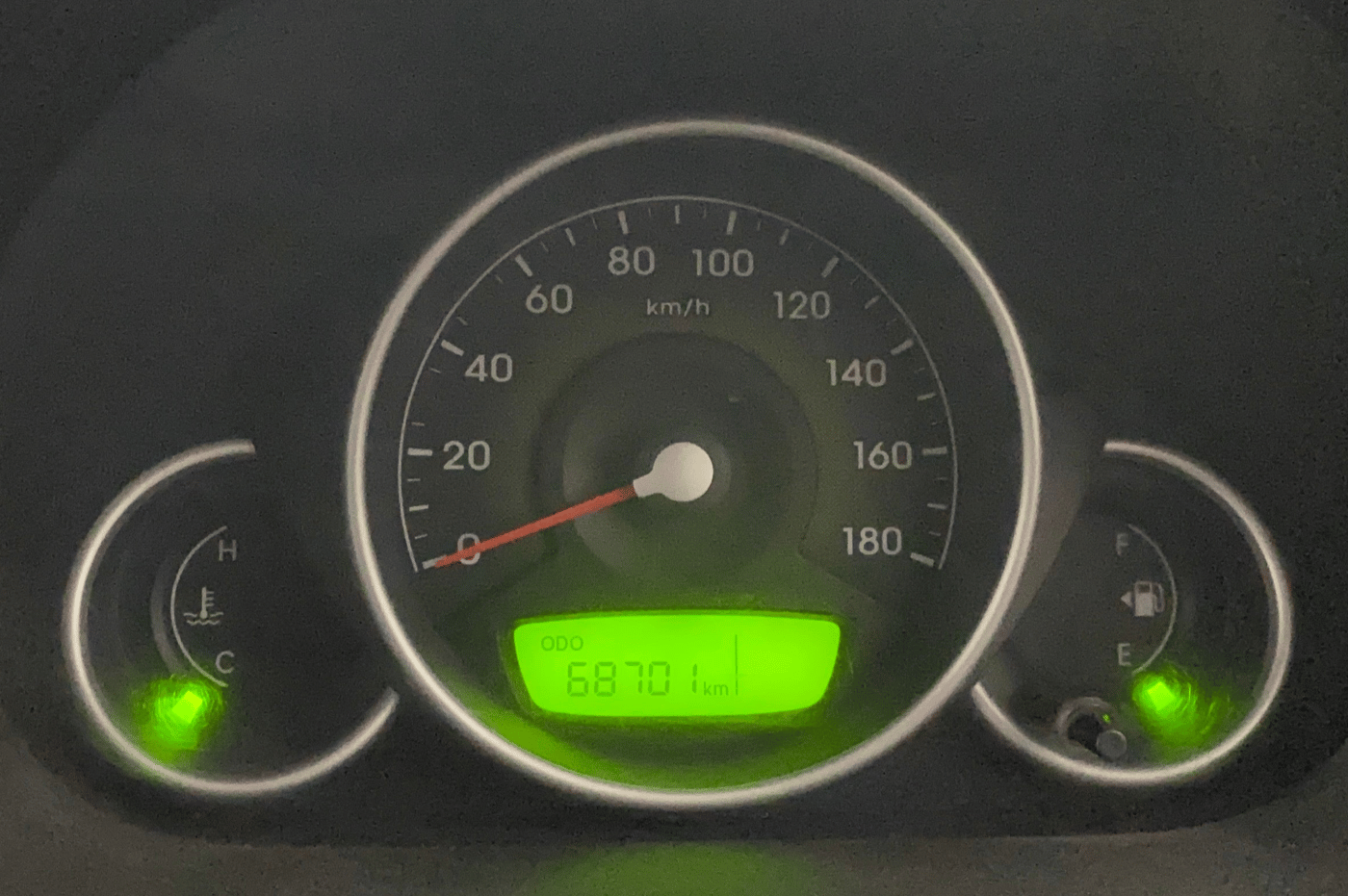 2018 Hyundai Eon MAGNA +, Petrol, Manual, 68,625 km, Odometer Image