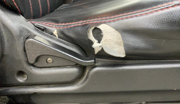 2013 Mahindra Scorpio VLX 2WD AIRBAG, Diesel, Manual, 1,44,881 km, Driver Side Adjustment Panel