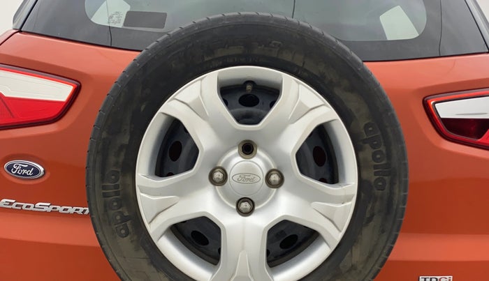 2017 Ford Ecosport TREND 1.5L DIESEL, Diesel, Manual, 1,23,476 km, Spare Tyre