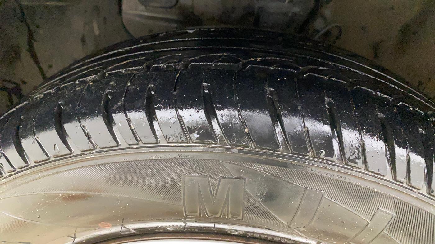 2019 Hyundai Elite i20 MAGNA PLUS 1.2, Petrol, Manual, 72,585 km, Left Front Tyre Tread