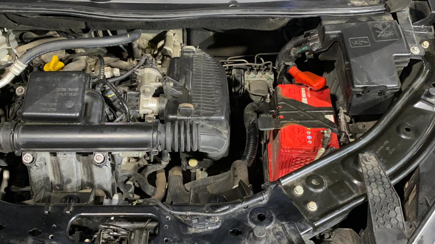 2023 Nissan MAGNITE XV MT, Petrol, Manual, 17,733 km, Engine View - Left