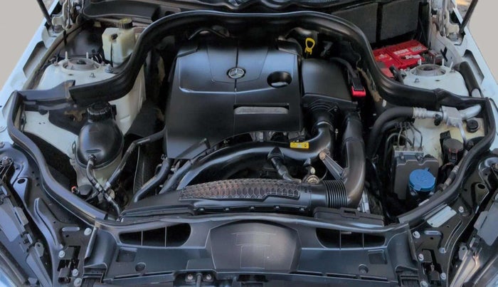 2013 Mercedes Benz E Class E 200 CGI, Petrol, Automatic, 40,546 km, Engine View