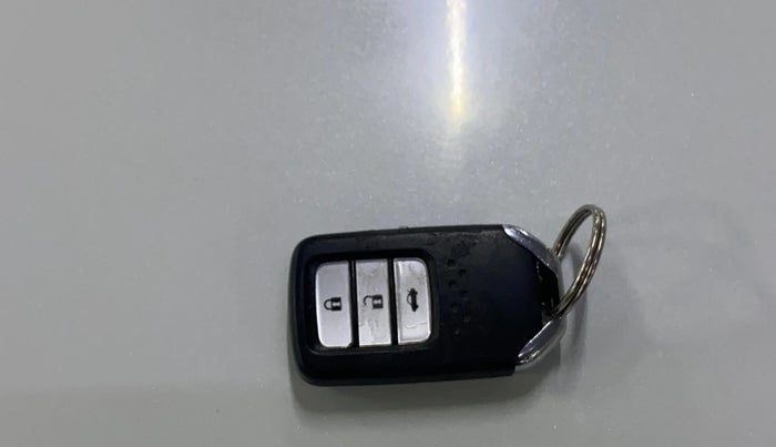 2019 Honda City 1.5L I-VTEC V MT, Petrol, Manual, 81,563 km, Key Close Up